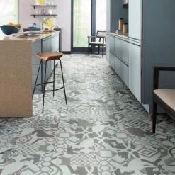 SMARTCORE Pro 8-Piece 12-in X 24-in Paramount Interlocking Vinyl Tile